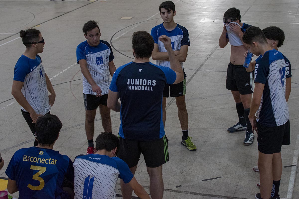 fecobalok's tweet photo. #CopaCórdoba 🏆 2020
📸 Verónica Ghigi 
@GPJHandball Club Banco de Córdoba. https://t.co/mnrfd0GjuK