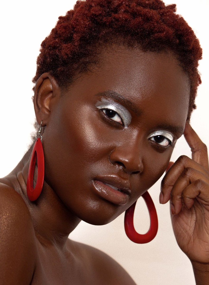 MarzEnterprise's tweet photo. What is your favorite feature on your body? Tell us what you love and spread some #bodypostivity in our comments below. 
#MARZModel Yolanda Moses! ⠀⠀⠀⁣⠀⁣
MUA &amp; Photographer: @beautybybb_ ⠀⠀⠀⁣
⁣
#skincareproducts #diversity #blackmodels https://t.co/cTJlwO6COh