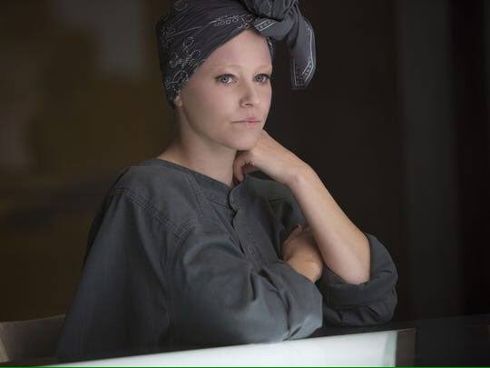 TheNerdinator's tweet photo. @Lionsgate Effie's arc is Western society right now. https://t.co/eBywMVBRc1