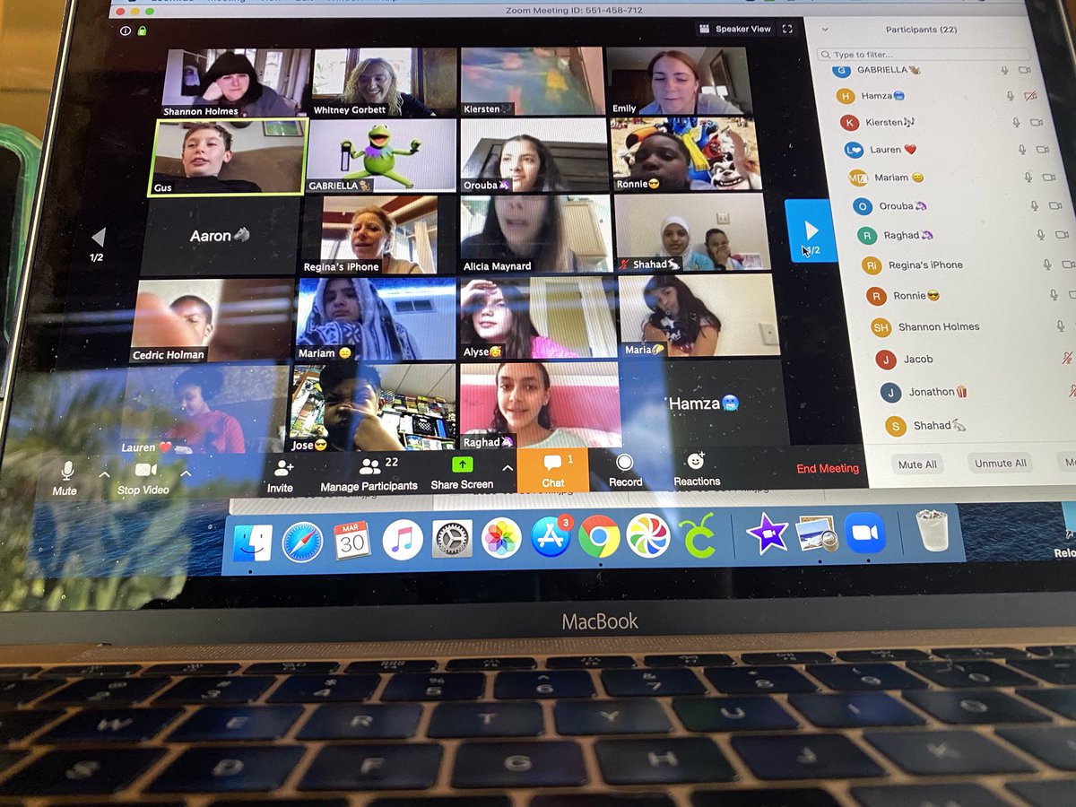 wmweadock's tweet photo. What a lovely afternoon chat! Love connecting face-to-virtual-face! @amaynard32 @missemilykerr @JWReasonElem #Ready4Tomorrow #elearning https://t.co/vrxjNwkxeR