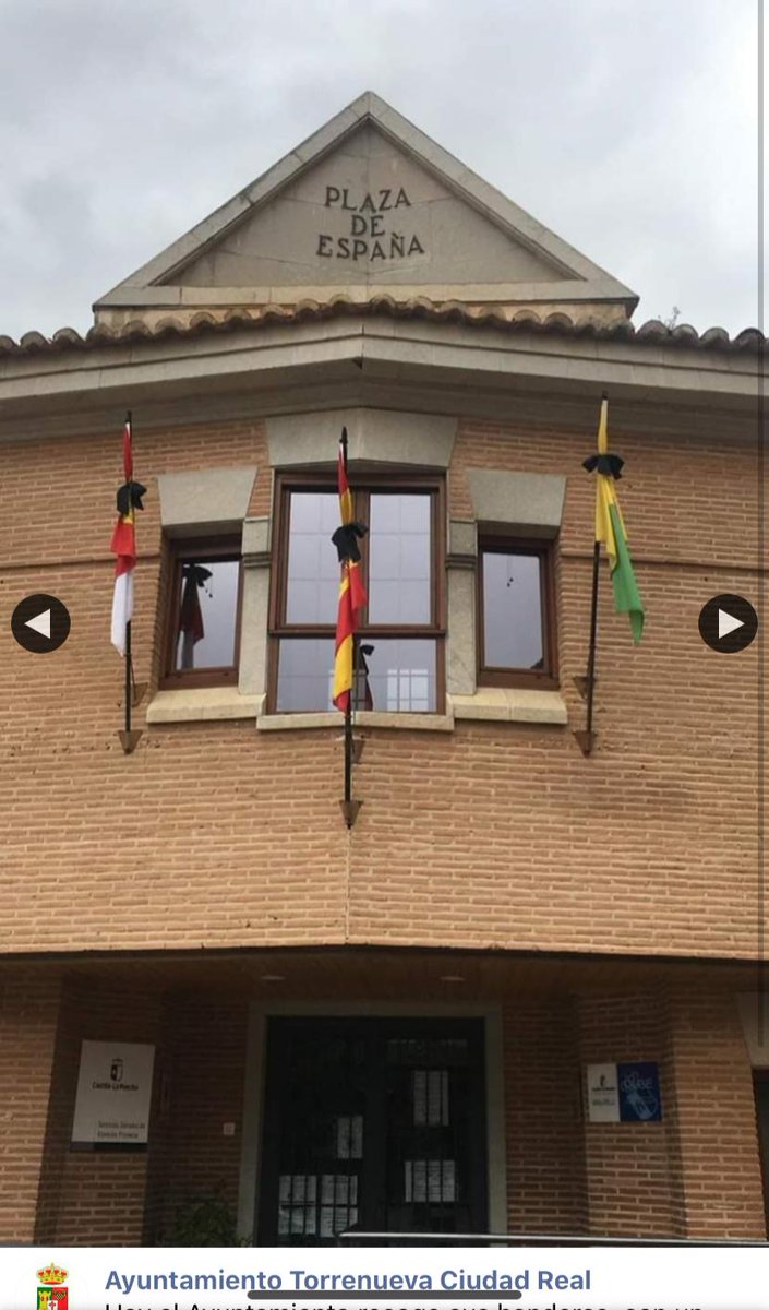 Nachoa14's tweet photo. Muero de amor! Bufffffff
Si alguien tiene un problema visual no es real, es solo fruto de tu imaginación!
No puede ser de verdad! Podían haberlas puesto para regalo!

#Ayuntamiento #Torrenueva #CiudadReal @aeprotocolo https://t.co/c3iJhDT4nS