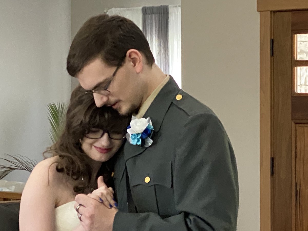 BeyondTodayHost's tweet photo. Love goes viral!  Congrats Andy &amp; Amber Rowland! https://t.co/CfISRx6qIN