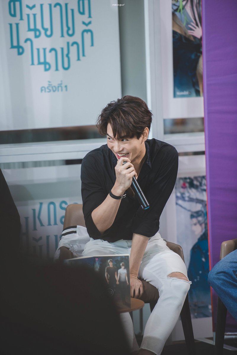 mdthangbua's tweet photo. ผืนทราย ยามนภาส่อง
หยาดละอองพริ้งเพรา มันช่างน่าเอ็นดู

🌙⭐️

@winmetawin 
#winmetawin https://t.co/fPthlXMiOO
