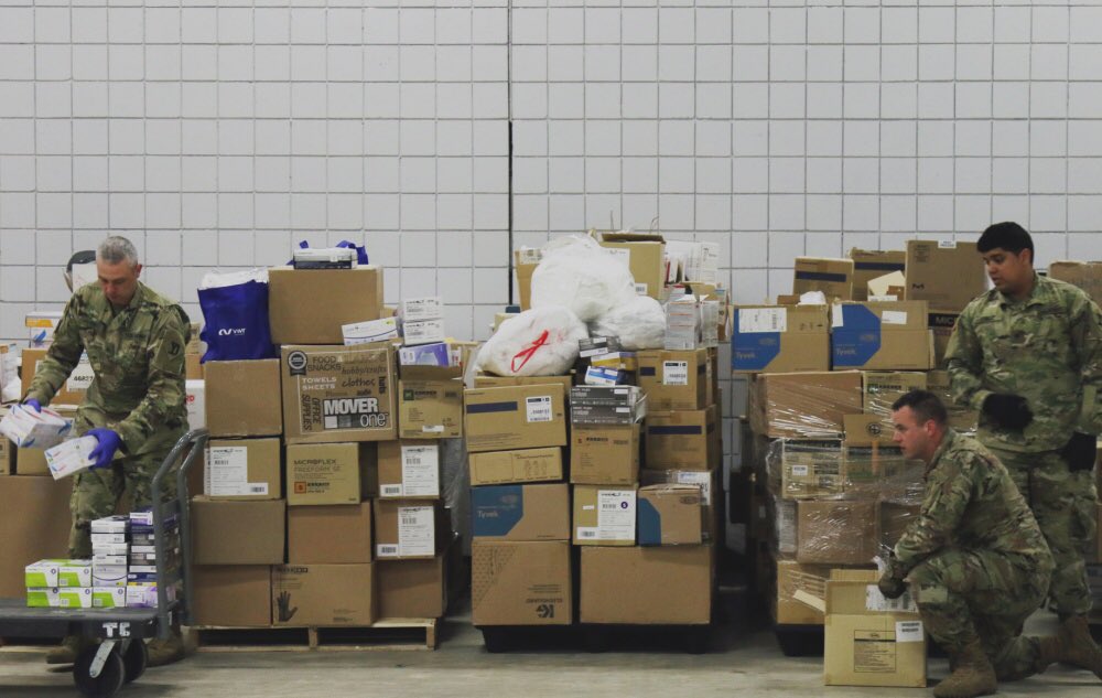 TheNationsFirst's tweet image. Massachusetts National Guard members continued to support the Commonwealth’s #COVID19 response.  @USNationalGuard @ChiefNGB @AdjutantGenMA @MassGovernor