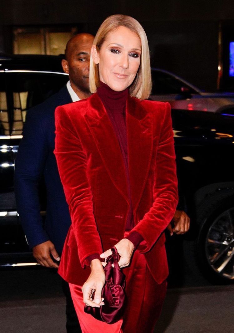 Celine Dion cumple 52 años hoy, el mismo día que cumples años Tú!!! Happy Birthday!!!     