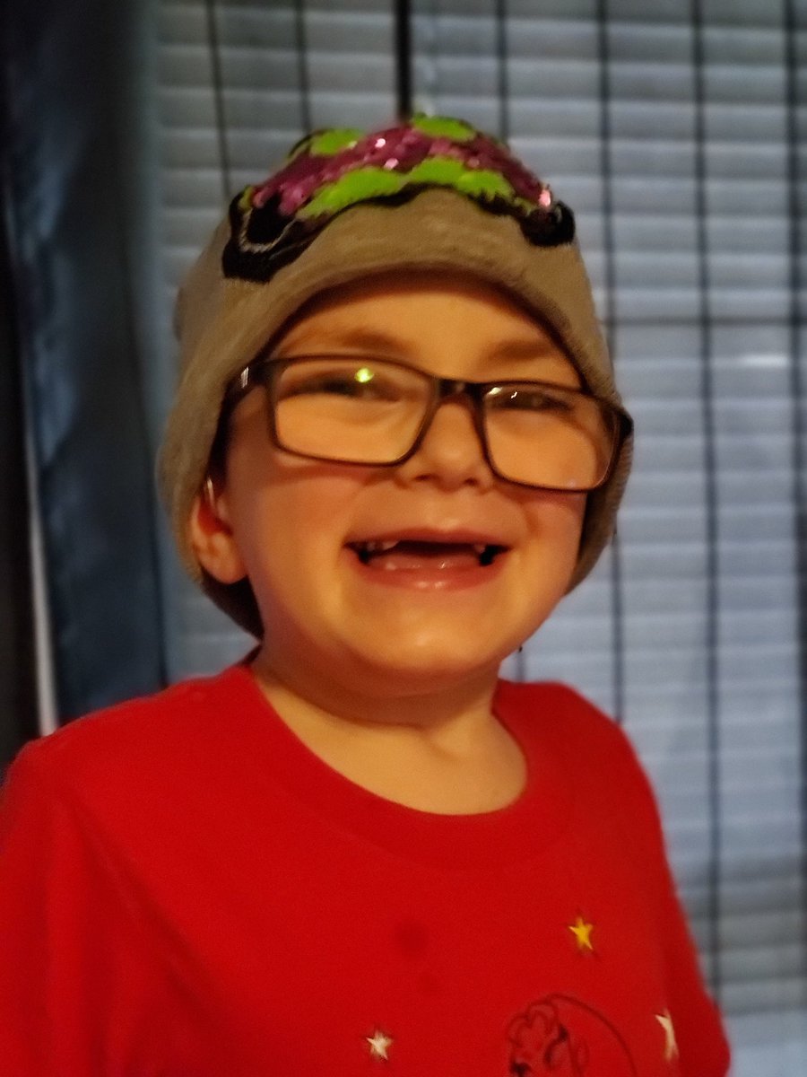 GRose119's tweet photo. Logan celebrating hat day @MiltonTerrace @MTEKindergarten https://t.co/g0ANcK2TK2