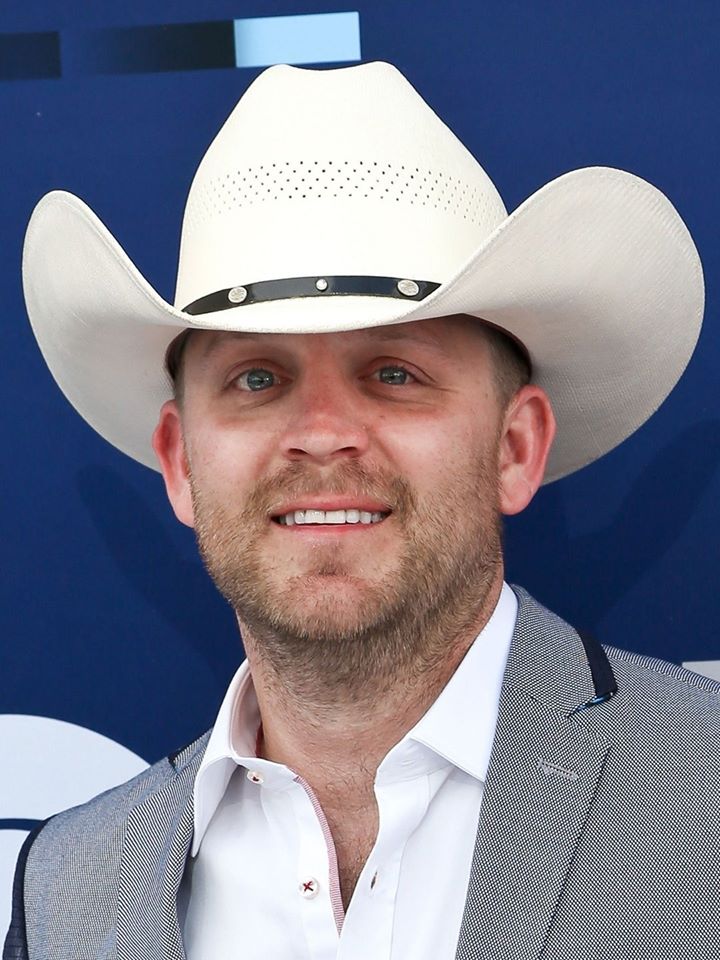 HAPPY 36th BIRTHDAY to JUSTIN MOORE!!
Years active: 2008 present
American country music singer and songwriter, 