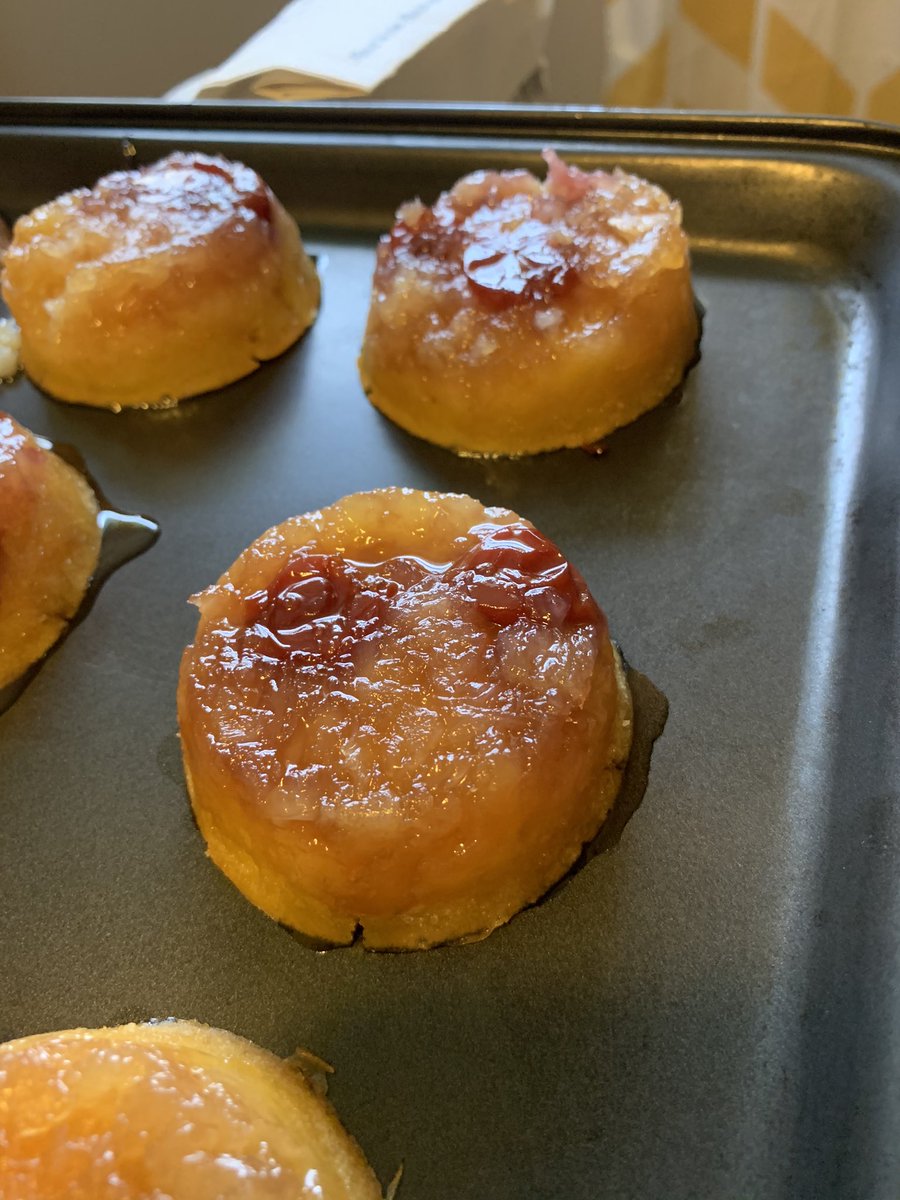 MsDesimoneGMS's tweet photo. @graftonms using this quarantine to work on my baking! Tonight is pineapple upside down cupcakes! Cooling and waiting to be topped with powdered sugar #RUaClipper https://t.co/Rjtkcb2mTo