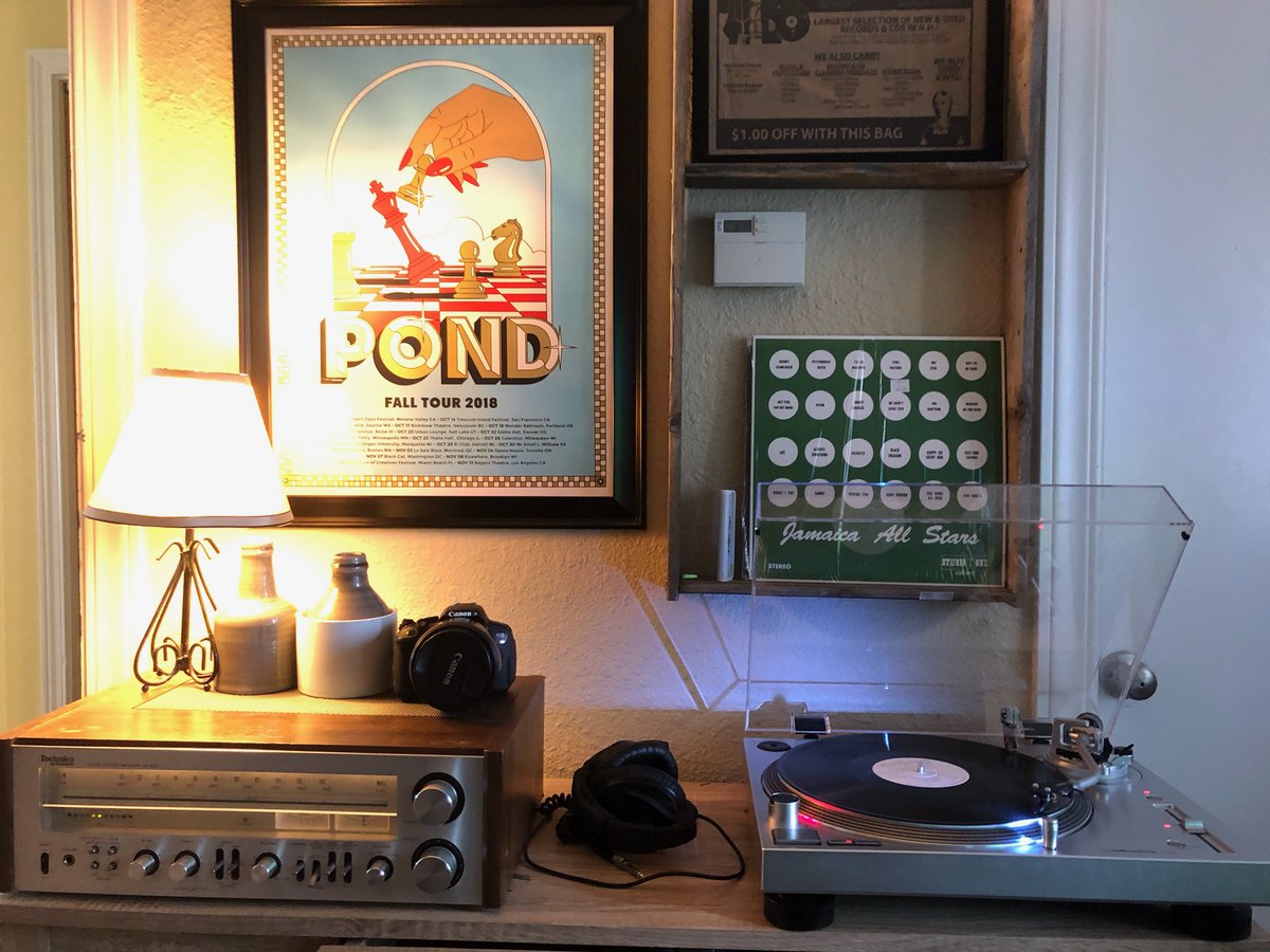 radioboise's tweet photo. Shout to all the sweet home stereo systems out there!

Is yours as cool as this RB host's setup? https://t.co/ookYxapAdc