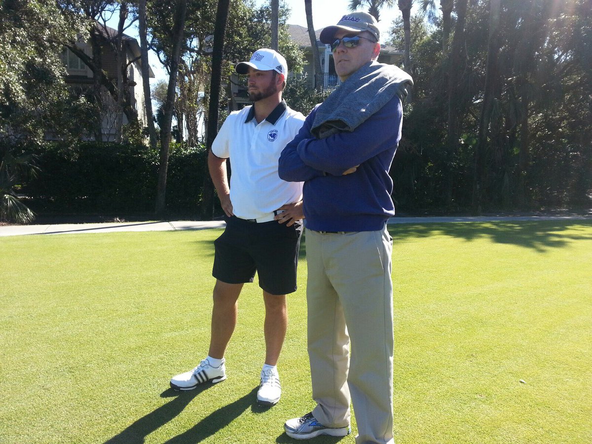 DavisKiger1's tweet photo. If you are a golf person please join the challenge of posting your fav golf photo. Just one picture, no description. Please copy the text in your status, post a picture and look at some great memories/pictures. https://t.co/NhPEXKgXBM