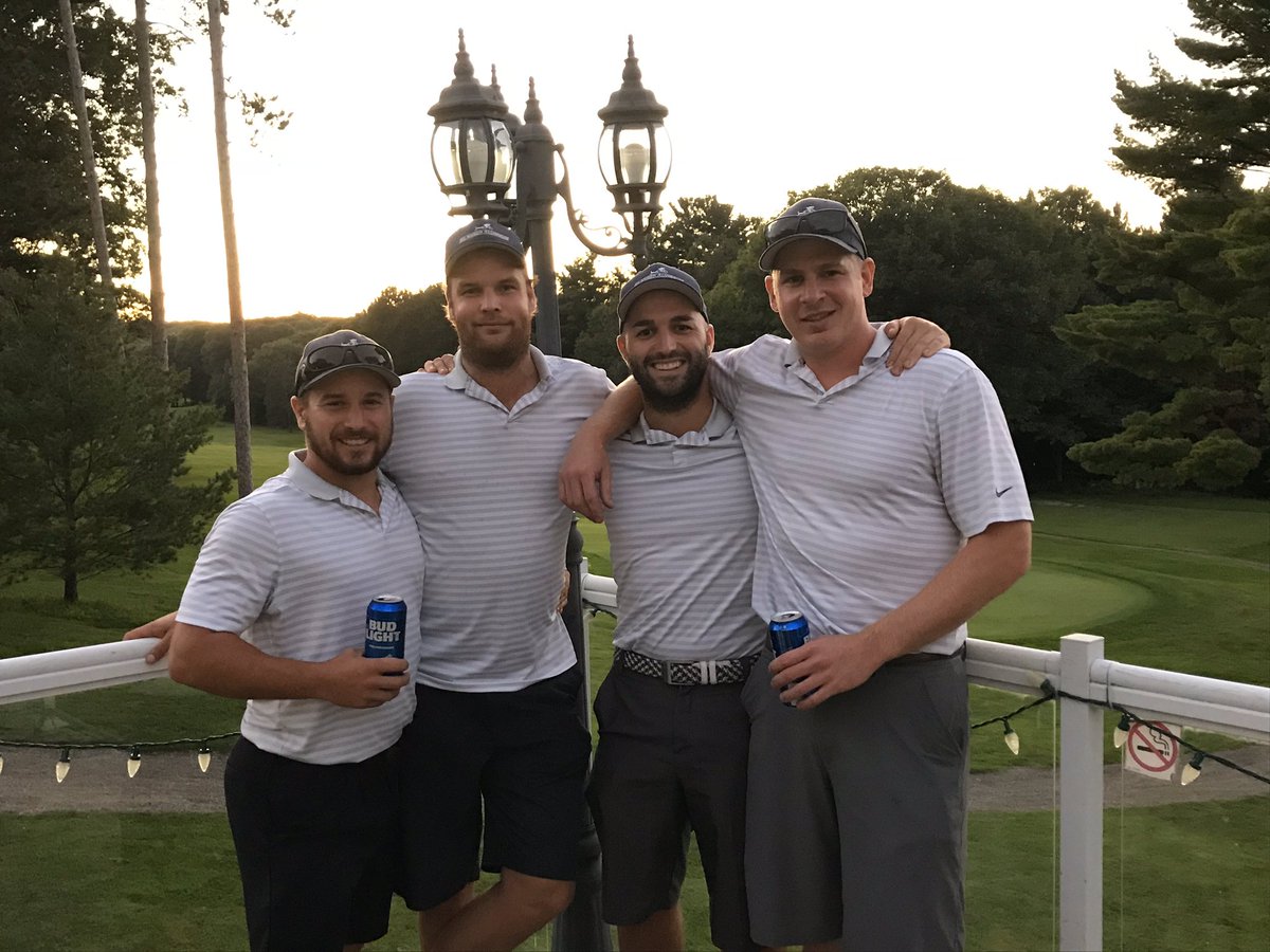 samsauce71's tweet photo. you are a golf person please join the challenge of posting your fav golf photo. Just one picture, no description. Please copy the text in your status, post a picture and look at some great memories/pictures. 
Missing golf so very much! https://t.co/mCGvucVKCJ
