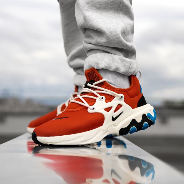 black nike bo jackson