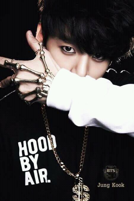 btsarabarmyfore's tweet photo. #2Cool4SkoolOutNow https://t.co/Y89bmuSkle