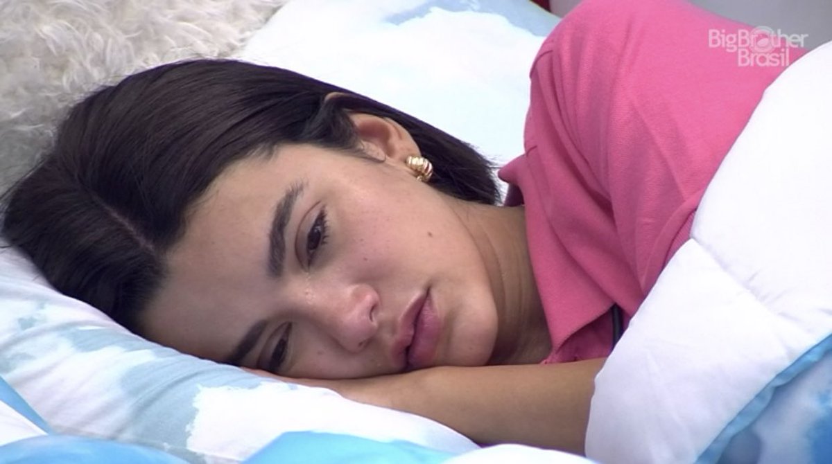 llaureex's tweet photo. Mais uma vez vitimismo aí poupa nós uma vez por favor #teamPrior https://t.co/aXHrCQRGU3