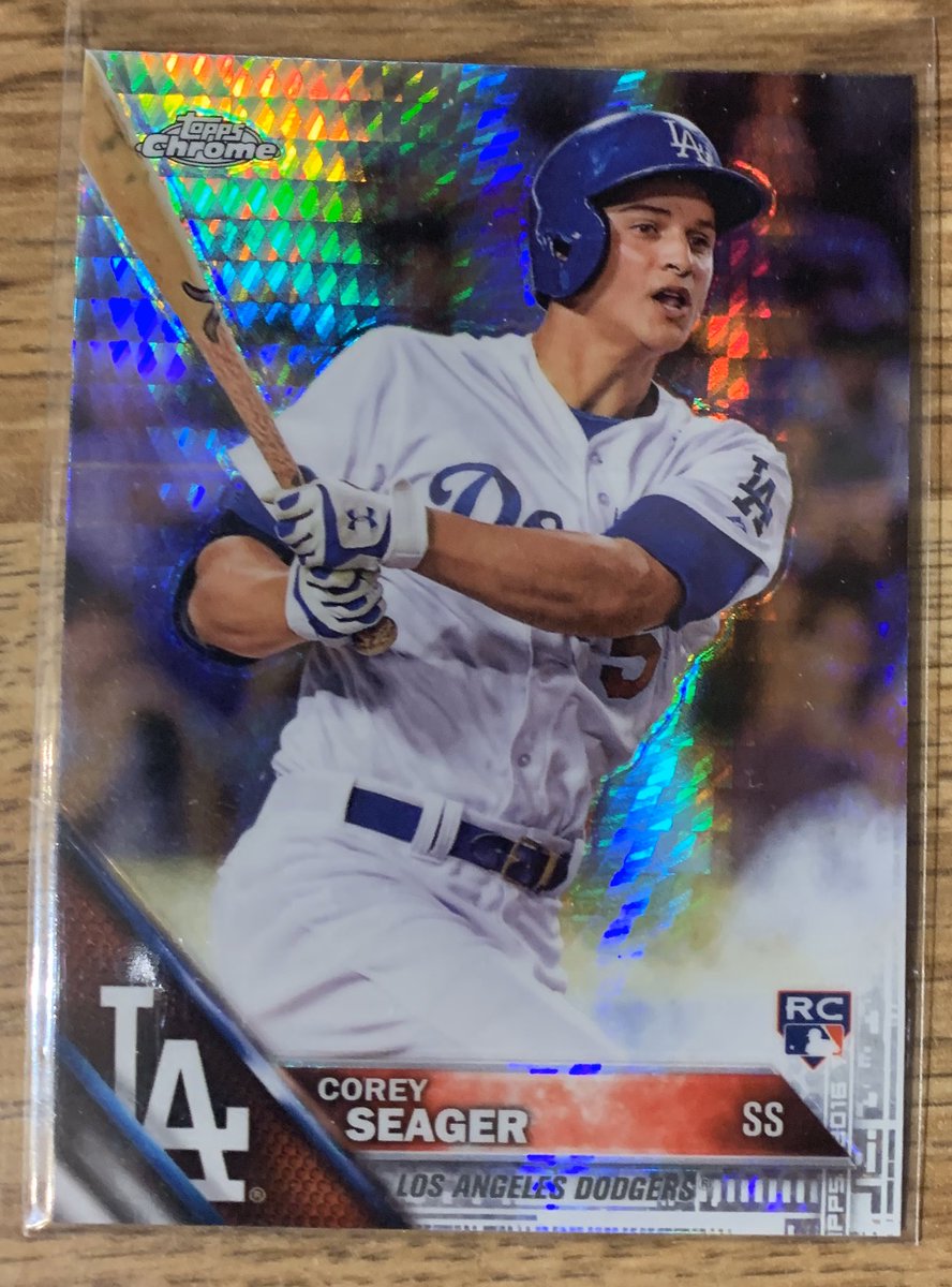 $.25 - $2 refractor/parallel sale  @HobbyConnector see pinned tweet for shipping.