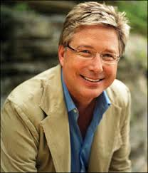 lagostraffic961's tweet photo. LiveOnAir with
@oloriallajorkeh @pillowtalkltv
#feelingsinmotion #MondayMidnightWave
@donmoen #IAMTHELORDTHATHEALETHTHEE
listen live anywhere in the world @trafficradio961.ng #TrafficRadioUpdates #StayHomeSaveLives #TOTALOCKDOWN https://t.co/EaRhT8El4o