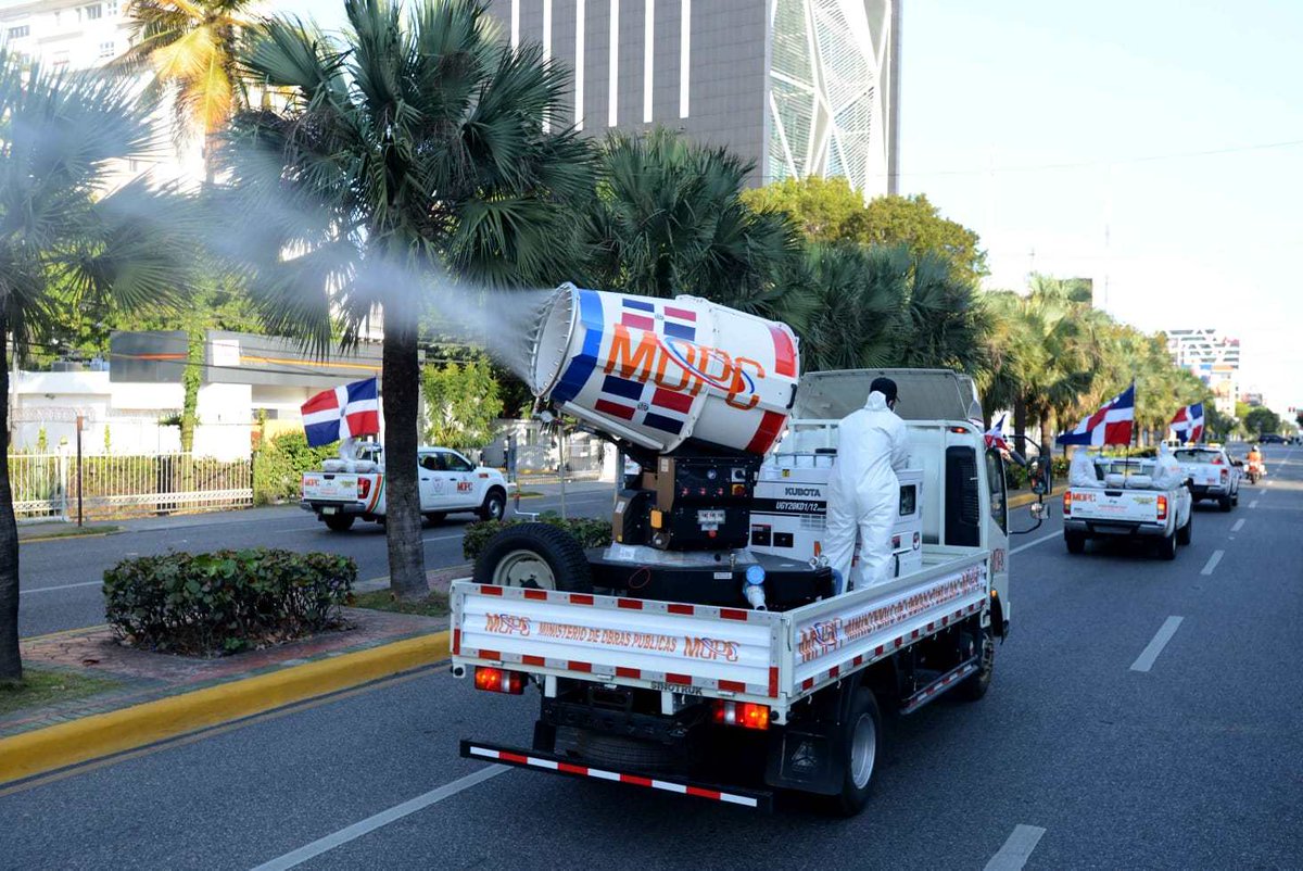 GriselSanchez4's tweet photo. #NoticiaCaliente: MOPC pone en operación 2 camiones de alta tecnología para usar en desinfección de comunidades Publicado en - https://t.co/3p3am1tcgZ https://t.co/auab0cX3Fz