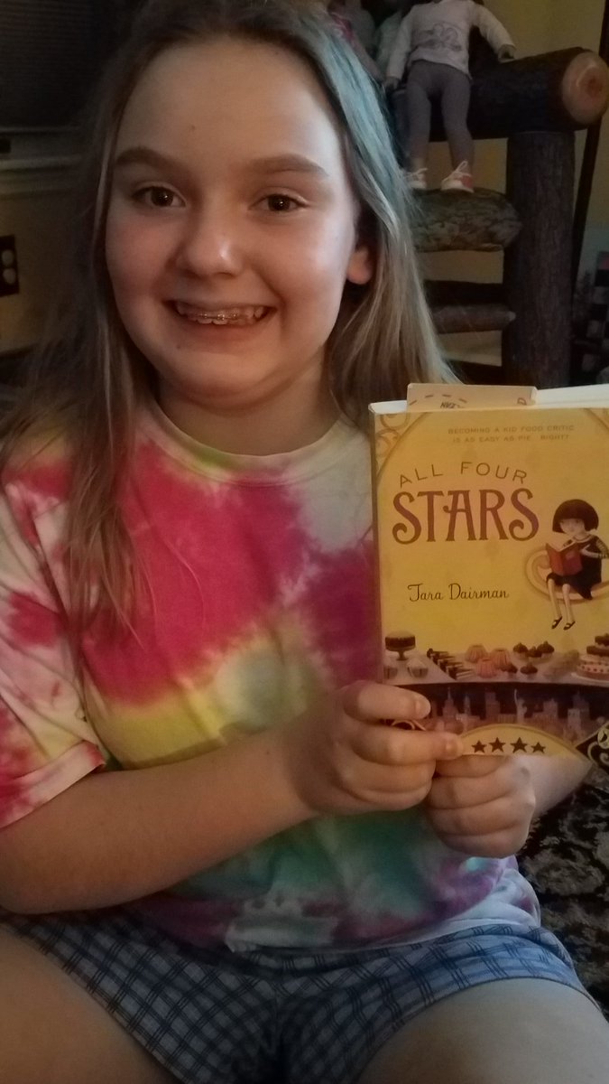 CCPMurray's tweet photo. Sophia is reading All Four Stars.
#whatchareading @DorothyNolanES https://t.co/WlL6xa4nTh