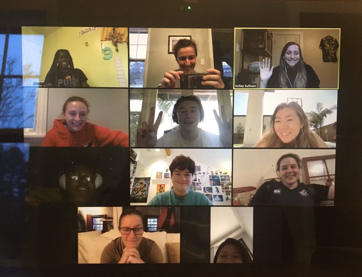 Great ideas, jokes &amp; trending music suggestions from our 23s tonight! 💚 #uniquechallenge #uniqueopportunity #AloneTogether