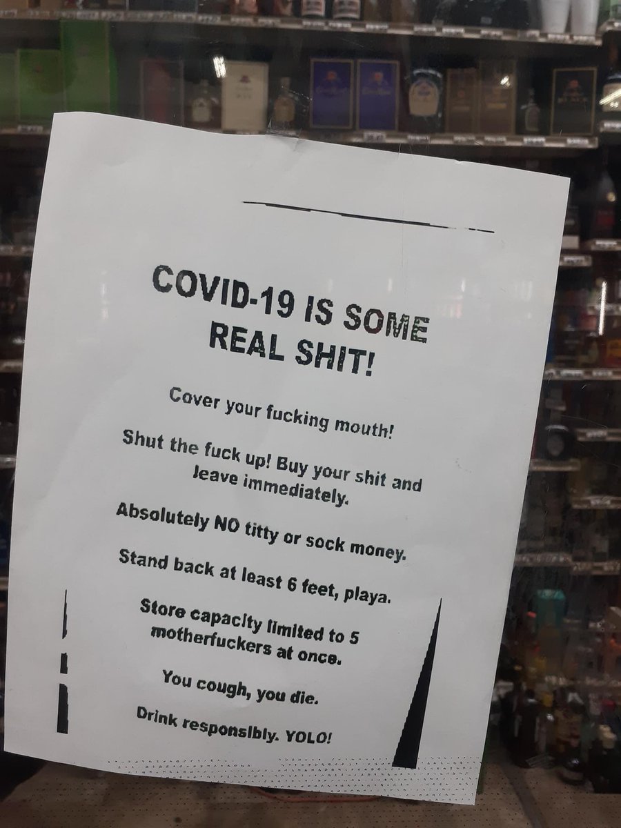 DatPiff's tweet photo. This liquor store is wylin 😂 https://t.co/RNH389f8SI
