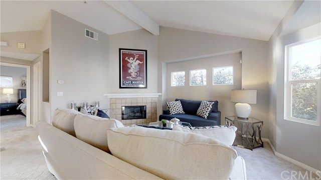 _ApplesTeam's tweet image. 1347 Hillandale Avenue, La Habra, CA 90631 US Lakewood Condominium for Sale - The Apples Team Real Estate buff.ly/38y4IwA #ad #ApplesTeam #realestateagent