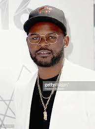 lagostraffic961's tweet photo. LiveOnAir with
@oloriallajorkeh @pillowtalkltv
#feelingsinmotion #MondayMidnightWave
@falz #JEJE
listen live anywhere in the world @trafficradio961.ng #TrafficRadioUpdates #StayHomeSaveLives #TOTALOCKDOWN https://t.co/PgtqeBVmud