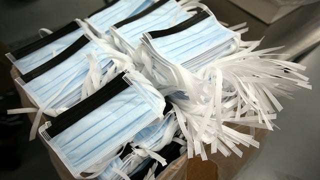 Under Armour to manufacture 500,000 face masks to address coronavirus hill.cm/Uup10u8