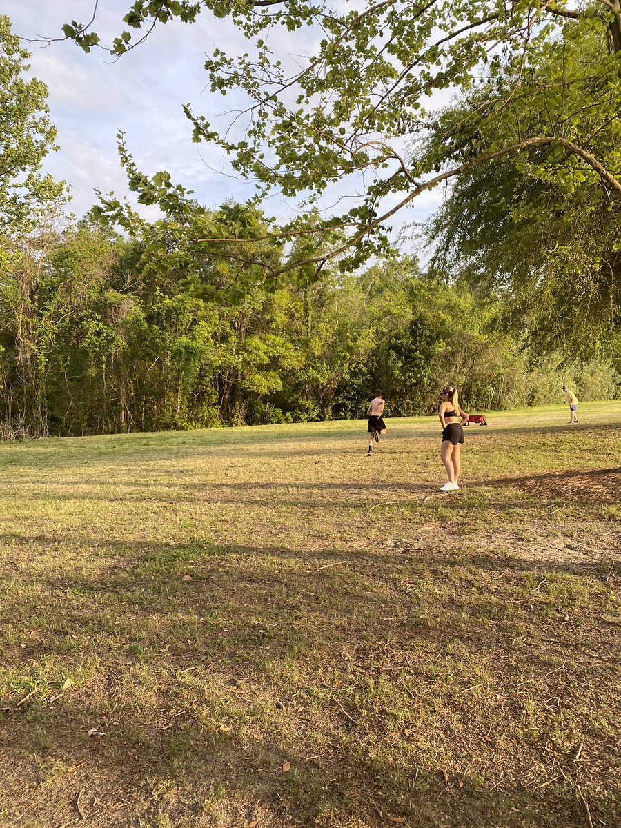 maddie_trube's tweet photo. GRIND NEVER STOPS #outtrainoutearoutcompete #SMTTT @Coach_Hedges  @Niceville_FB @USMGoldenEagles @TrubeAndy @AD_Nice3 @FLCoachT https://t.co/HQDsjDibnz