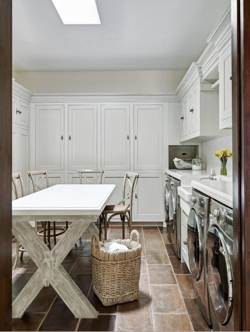 • choose a laundry room 