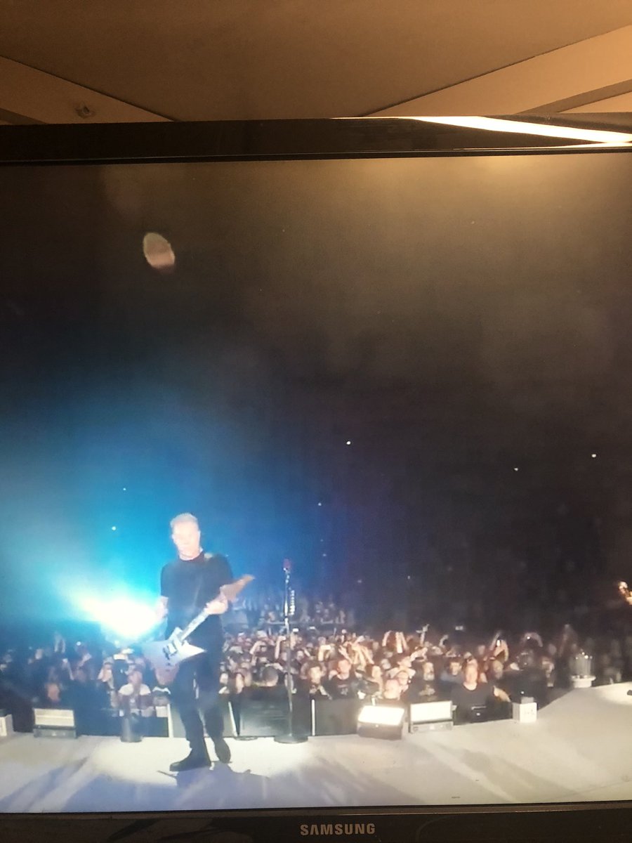 domglavach's tweet photo. Metallica Monday https://t.co/1RQfMiOGQ7