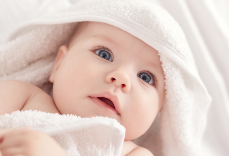CardioMikaela's tweet photo. (1/2) A 2018 study showed that mothers with normal blood pressure and breastfed their child for a period of 6 months after birth had higher levels of HDL cholesterol, lower triglyceride levels, and healthier carotid artery thickness compared to those that did not. #biom4180 🤱 https://t.co/rfQrTlAj0A