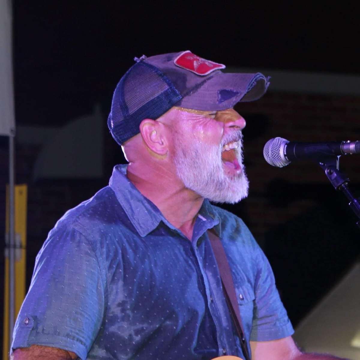 IndyCFAC's tweet photo. Gearing up for our series kick off with @ChadMillsLive (3/31) and Jeff Kelly and the Graveyard Shift (4/2)! How to watch: 1. Join our page group by clicking here: https://t.co/mAFvaCu81a
2. Tune in every Tuesday and Thursday at 7 p.m. for performances by CFAC artists. https://t.co/v4l79aueco