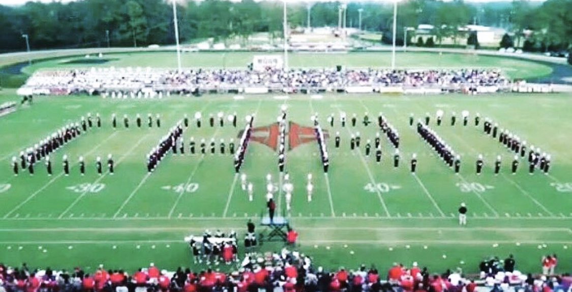 SyrupmakerBands's tweet photo. #Syrupmakers #MarchingBand #GoCairo #GoBand https://t.co/XSnaToowzu