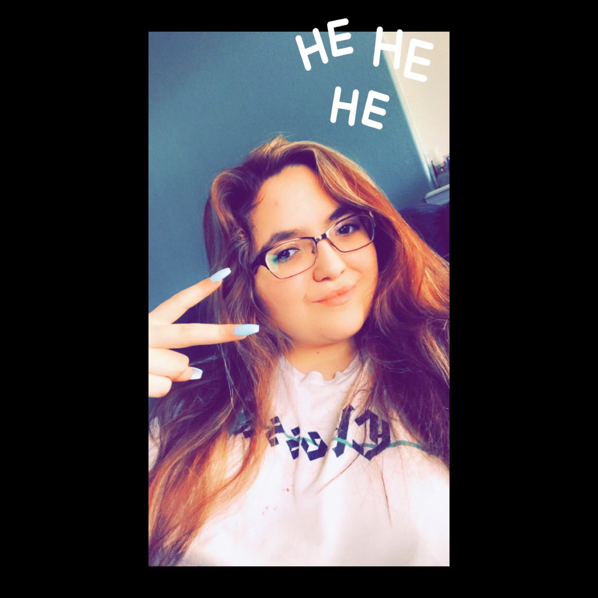 fjulia058's tweet photo. #SmileForTony #SelfiesForOndreaz hey bebe i hope that through this hashtag you will feel our love for you. i admire you too much, you are a sensational person who does me good every day, when nobody else can. thanks for everything, i love you guys❤️❤️ @lopez__tony @ondreazlopez https://t.co/EPzaBnc7R3