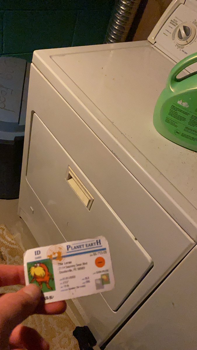 YNWTheShow's tweet photo. At home I do full loads of laundry to limit the use of the washer and dryer which use energy everytime there started so using them less helps save energy #apesenergy @franklinlorax https://t.co/OynLHzPcgQ