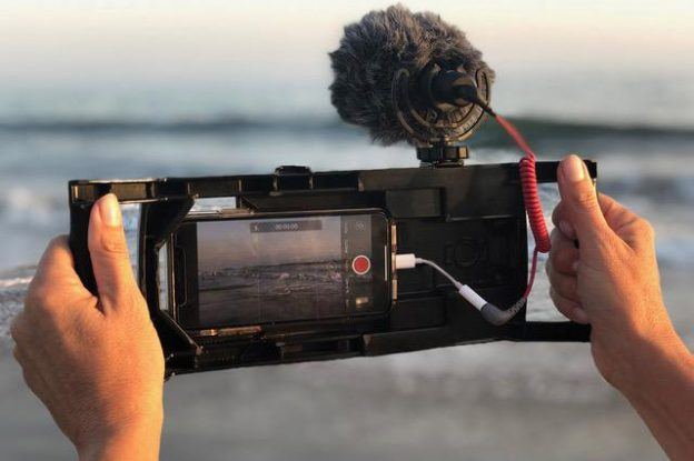 Australia0811V's tweet photo. Mobile video for beginners - basic tips for better quality video on your mobile phone by @gofilmit |
 https://t.co/baZvGpLnlY | #0811V #fb #smartphonefilming #mobilevideo | via @YouTube https://t.co/ED4ZBJuU7v