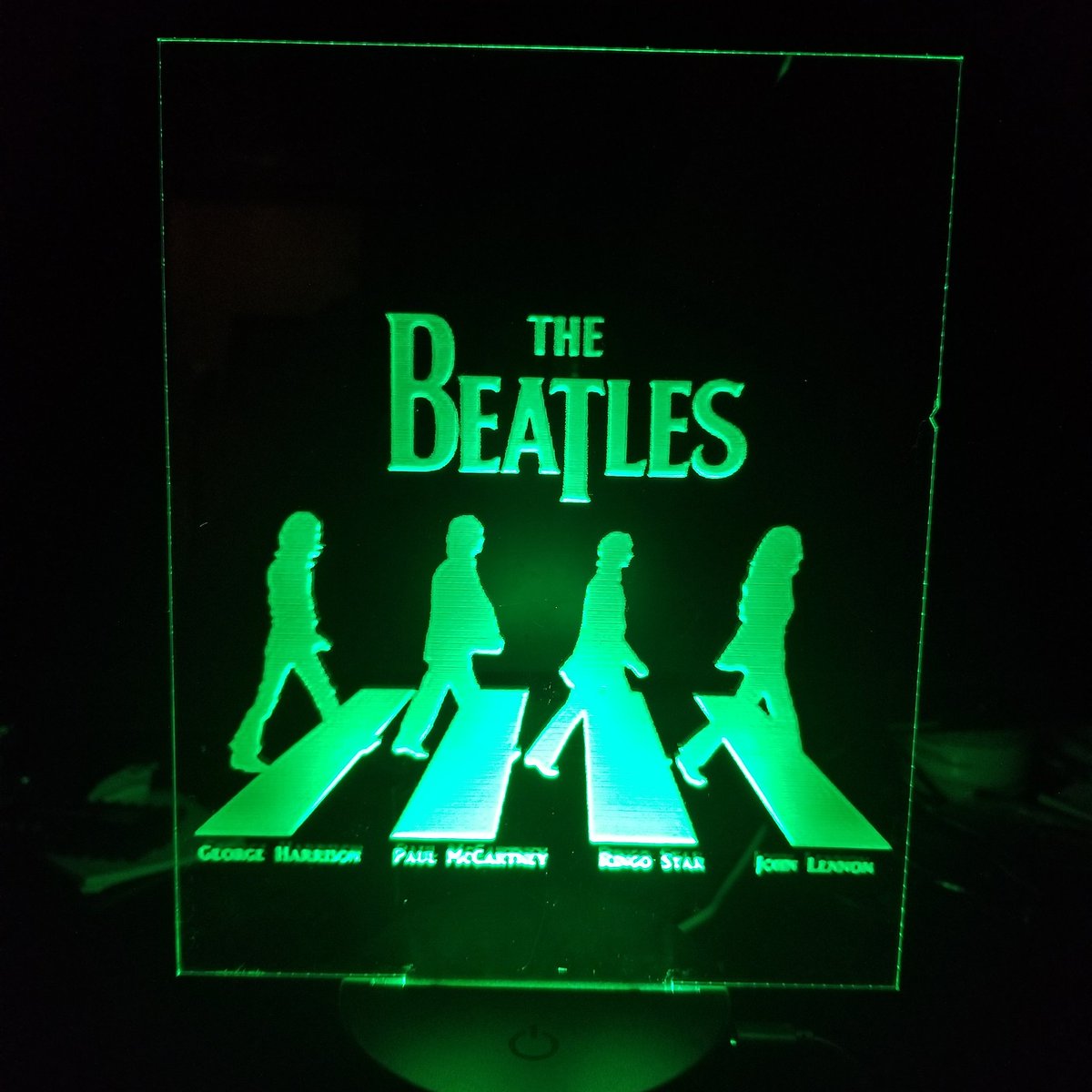 KasseihD's tweet photo. Acrylic Beatles design I made for a person.   #kasseihdesigns #HamOnt #hamilton #toronto #design #customized #decor #art #arts #artsy #custommade #Beatles #music https://t.co/FzDbKFQQJF