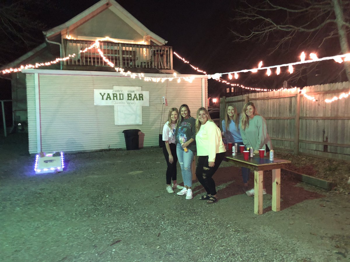 emmadevane_'s tweet photo. When your roommate says all she wants for her birthday is to go to yard bar with her roommates we make it happen @JohnnyKaws https://t.co/3ky7FKFaNZ