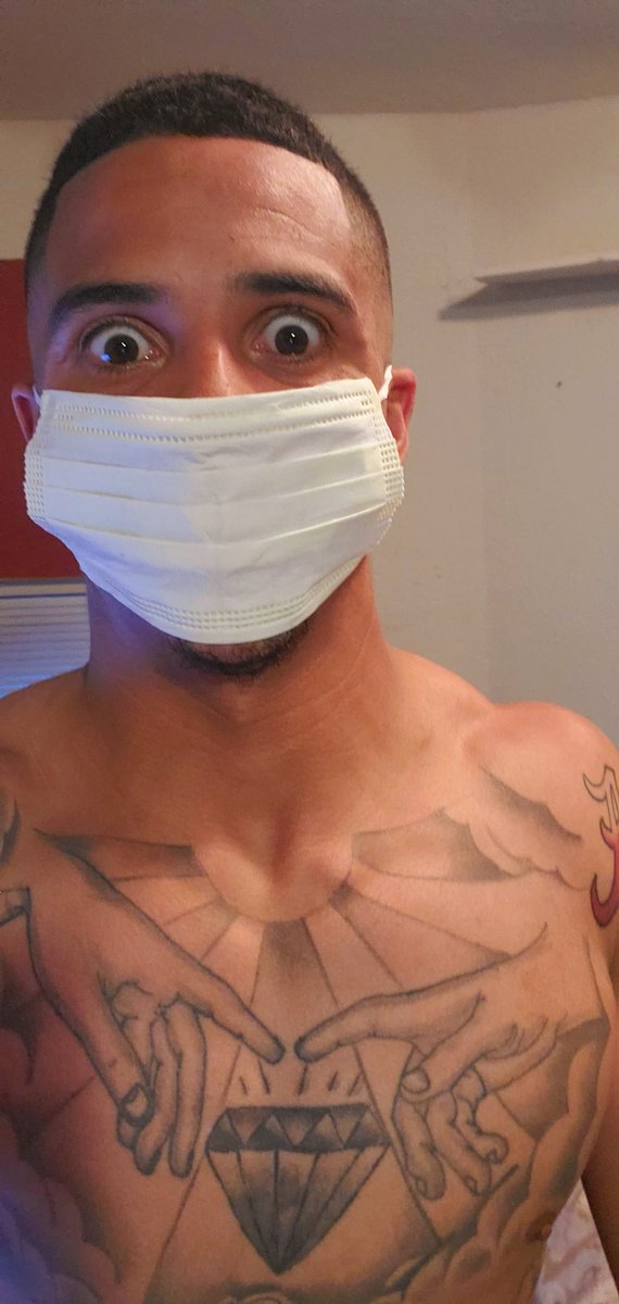 mc3cal's tweet image. 2020 selfies