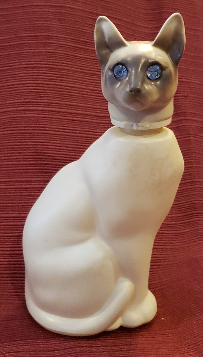 atticesoterica's tweet image. Vintage Avon Royal Siamese Cat With Blue Jewel-Like Eyes Cotillion Cologne, Original Box, Full Container, Great Condition etsy.me/2SiK8dh  #FullContainer