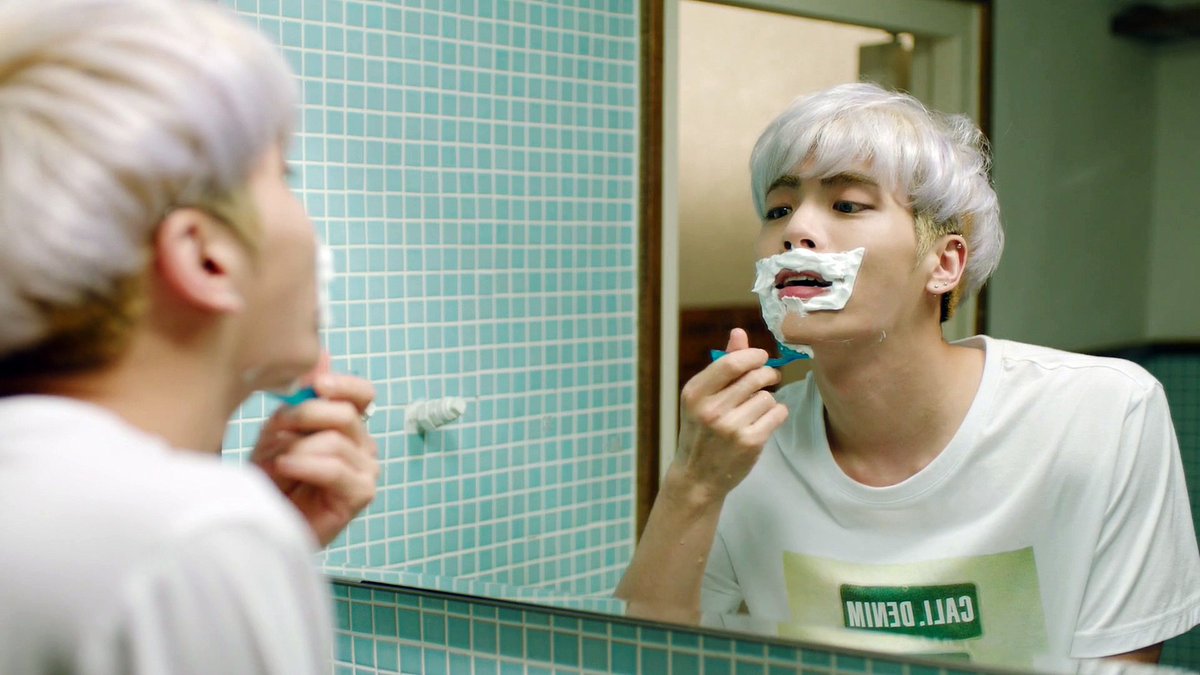 Also in October, he performed "The Story by Jonghyun" at The AGITExtra dates were added due to high demand for tickets.Cutest VCRs, such as;...getting out of bed, shaving, being generally adorable. The on-stage presence...No joke! ...but there's a softness here again.