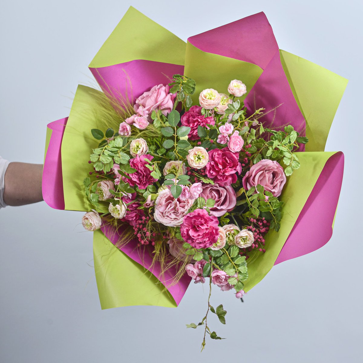 Country Baskets On Twitter Sending Everyone Love And A Virtual Bouquet We Hope All Of Our Followers Are Safe And Well Share This Tweet And Pass On To As Many