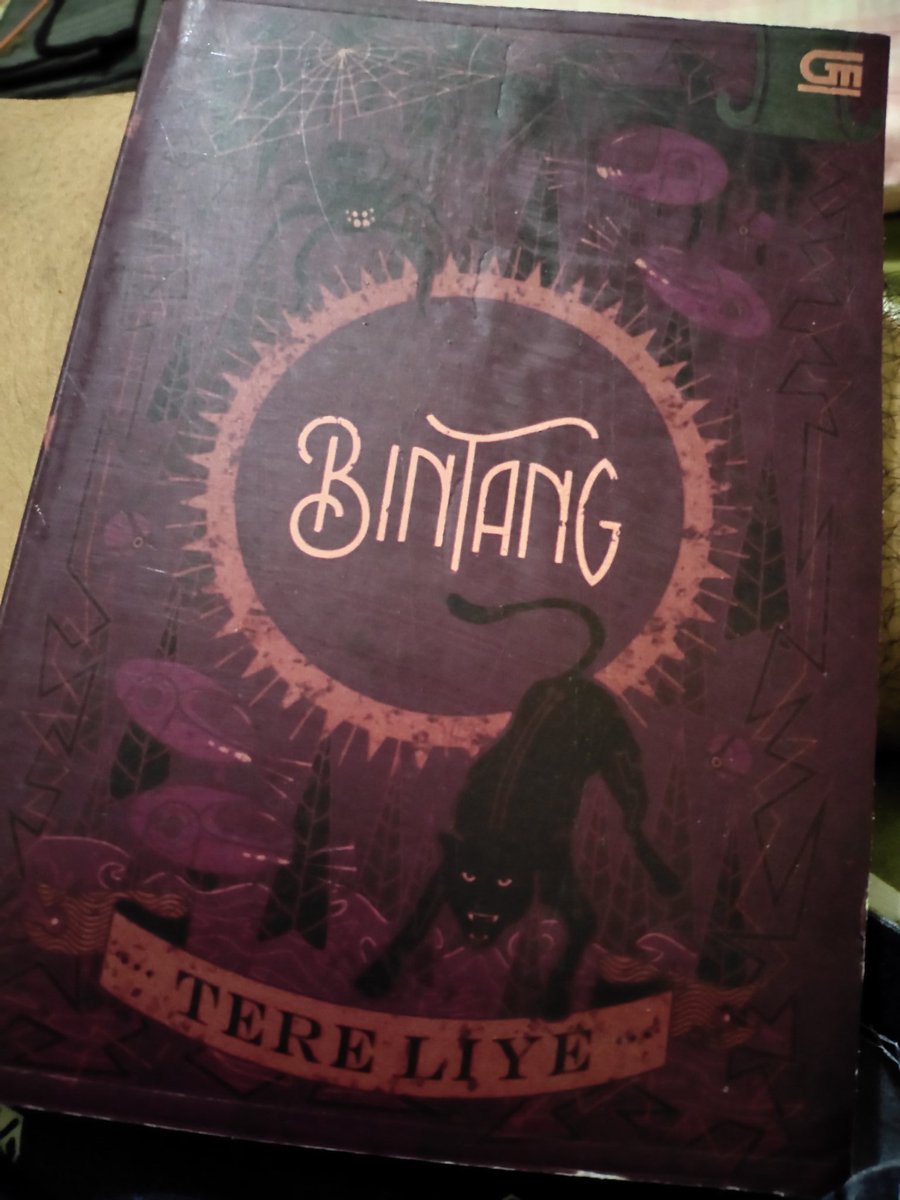 Guz_Ry's tweet photo. Baru sampe Chapter 4 of 9 "BUMI" series https://t.co/jGW7xcJYnQ