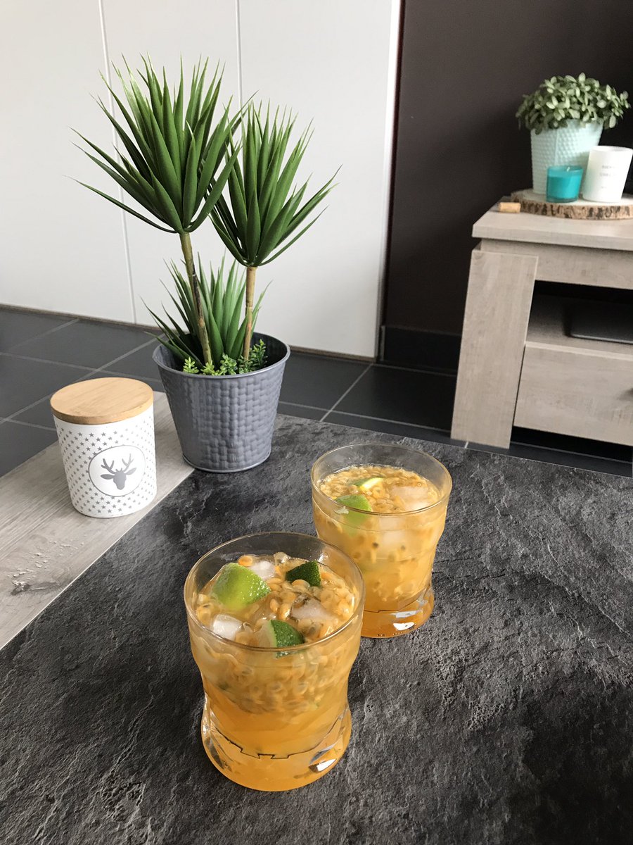 BoutDeGras's tweet photo. Apéro de nos 7 mois 🍹❤️ https://t.co/6BqkuSH2zt