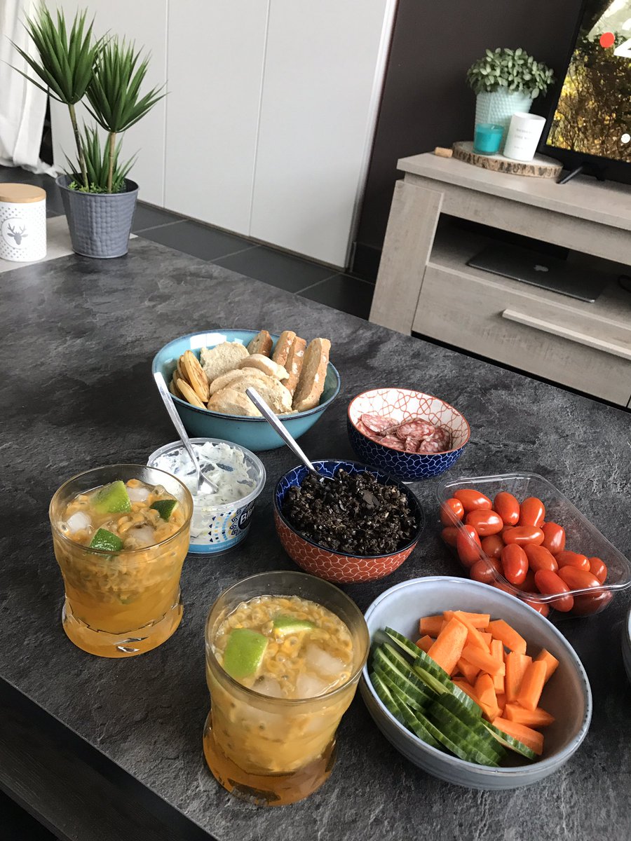 BoutDeGras's tweet photo. Apéro de nos 7 mois 🍹❤️ https://t.co/6BqkuSH2zt