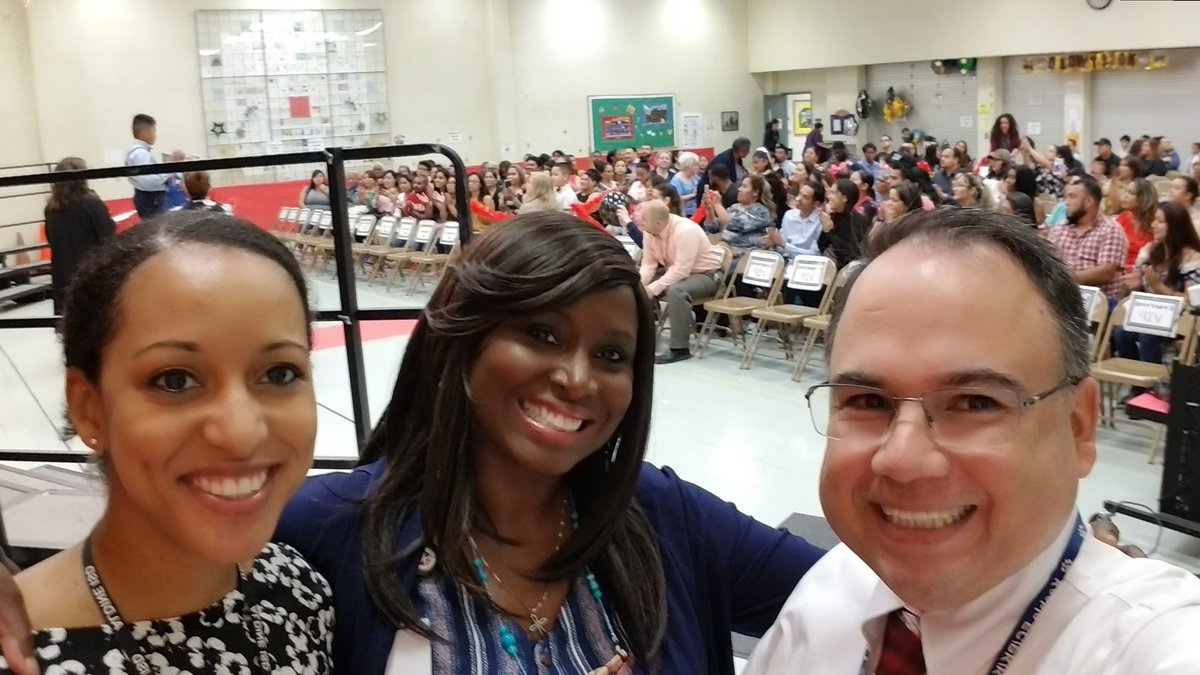 DrAMScott2023's tweet image. I am blessed beyond belief! The LORD has shown me much favor!! @jtoscanog &amp;amp; @Jennifer_Dixon4 are truly gifts from GOD!! @Keeble_AISD our APs are dynamic and unparalleled!! Thank you for serving with integrity and heart!!#AldineAPWeek20 #KeebleOneTeam #WeAreAldine #AldineAtHome