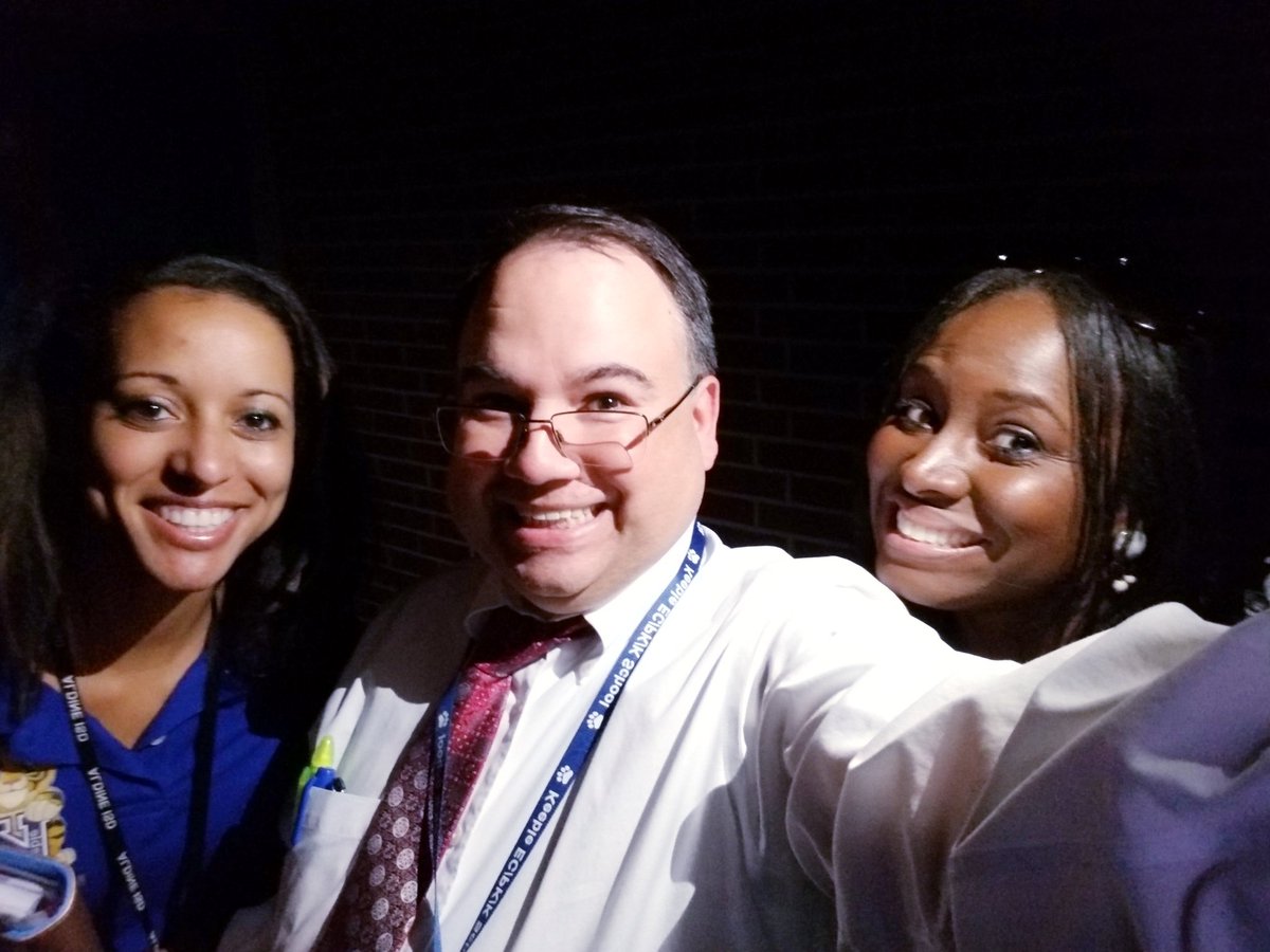 DrAMScott2023's tweet image. I am blessed beyond belief! The LORD has shown me much favor!! @jtoscanog &amp;amp; @Jennifer_Dixon4 are truly gifts from GOD!! @Keeble_AISD our APs are dynamic and unparalleled!! Thank you for serving with integrity and heart!!#AldineAPWeek20 #KeebleOneTeam #WeAreAldine #AldineAtHome