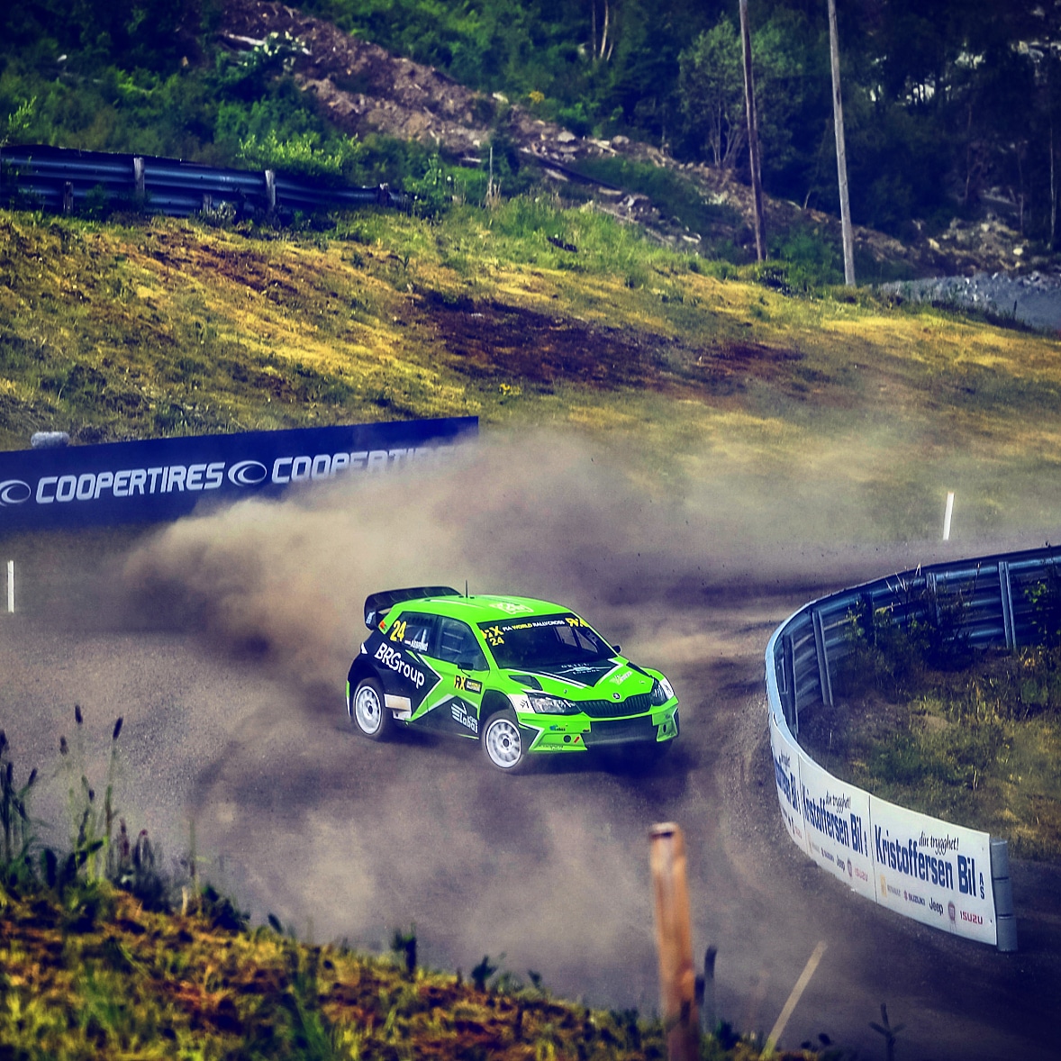 Moment from Hell.

#ESmotorsport
#skoda
#WorldRX