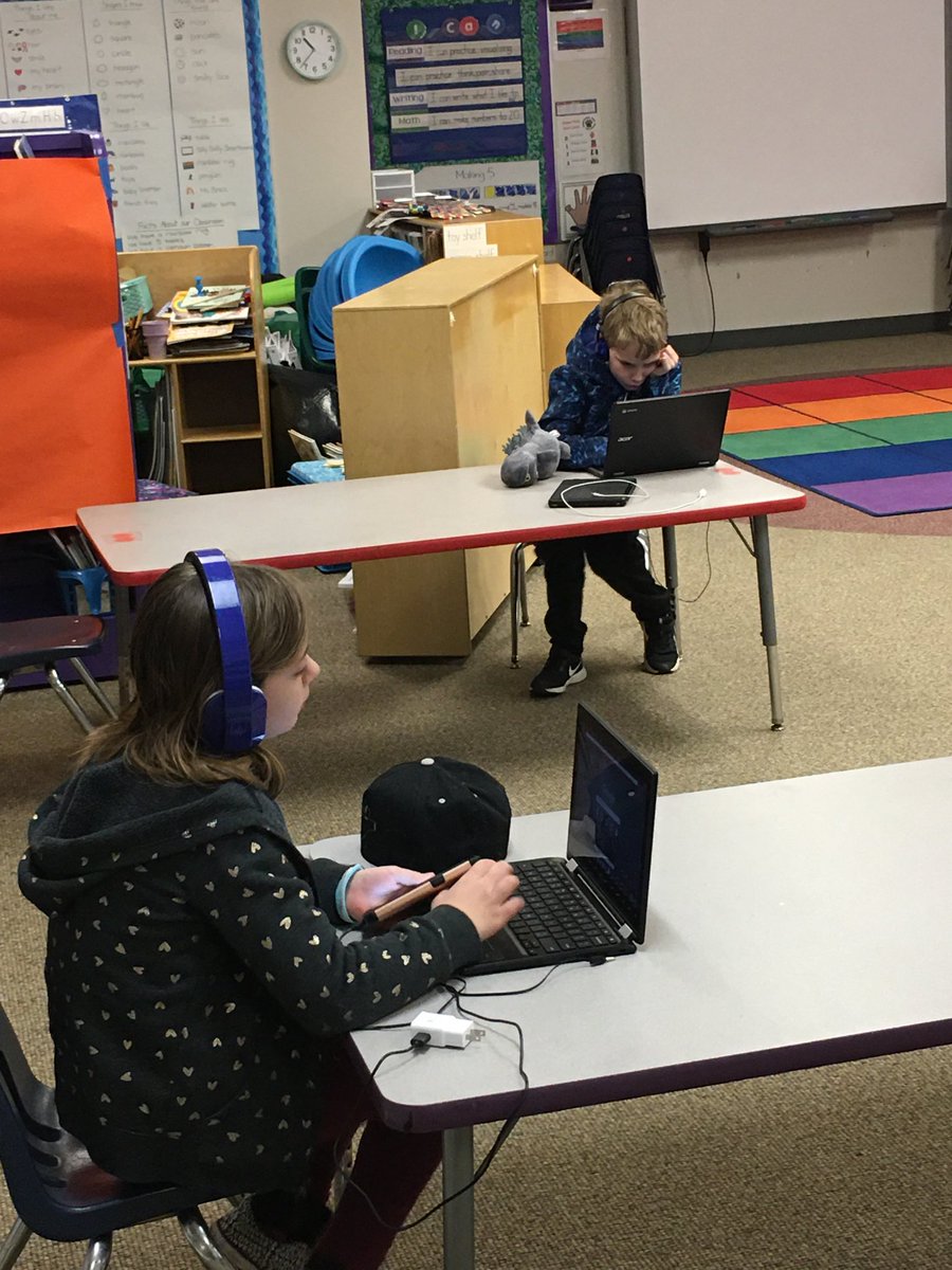 One91CommEdPK's tweet photo. ISD 191 students at the Emergency Child Care Supervision for essential workers are engaging in distance learning. Huge thanks to the Comm Ed staff for providing the care &amp; helping them navigate!  YOU matter!  ⁦@ISD191⁩ ⁦@191CommunityEd⁩ ⁦⁦@TomUmhoefer⁩ https://t.co/VsVHyeA5H9