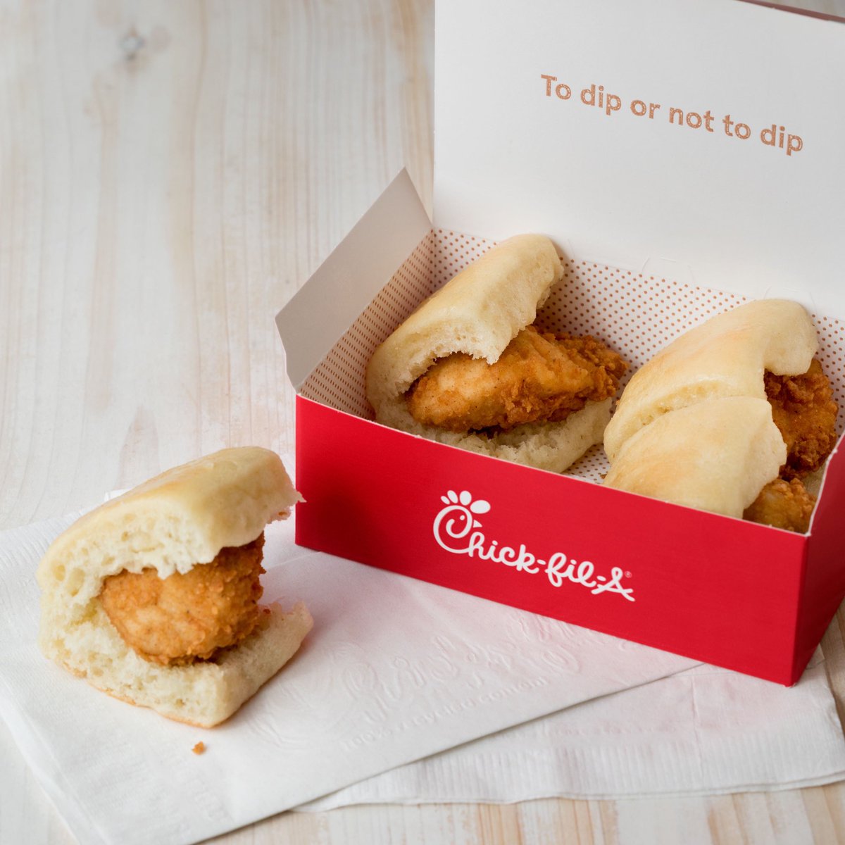cfa_collegest's tweet photo. Happy Tuesday! Get yourself out of the house and stop by for a delicious breakfast today! 
#Tuesday #Minis #EggWhiteGrill #FruitCup #Coffee #Decaf #ChickenBiscuit #OrangeJuice #FrostedCoffee #Hashbrowns #HashbrownScramble #Burrito #Bowl #Parfait #ChickfilA #Beaumont #Friends https://t.co/8IbHrWaw5L
